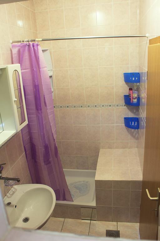 Apartment Teraferma Komiža Buitenkant foto